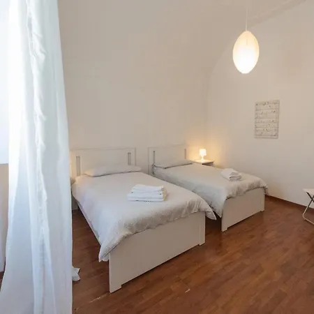 Apartament Lovely -