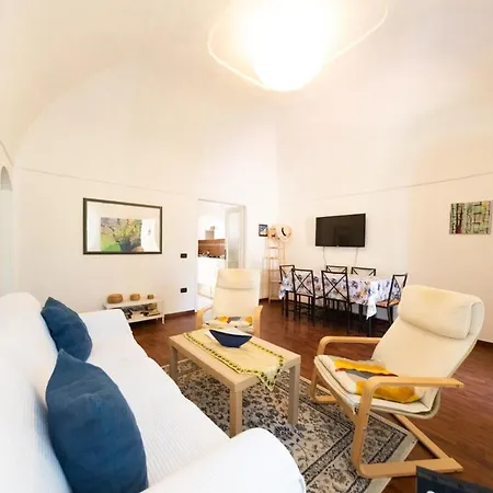 Apartament Lovely -